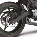 2020-kawasaki-ninja_650-34_1600x0w