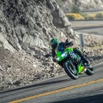 2020-kawasaki-ninja_650-6_1600x0w