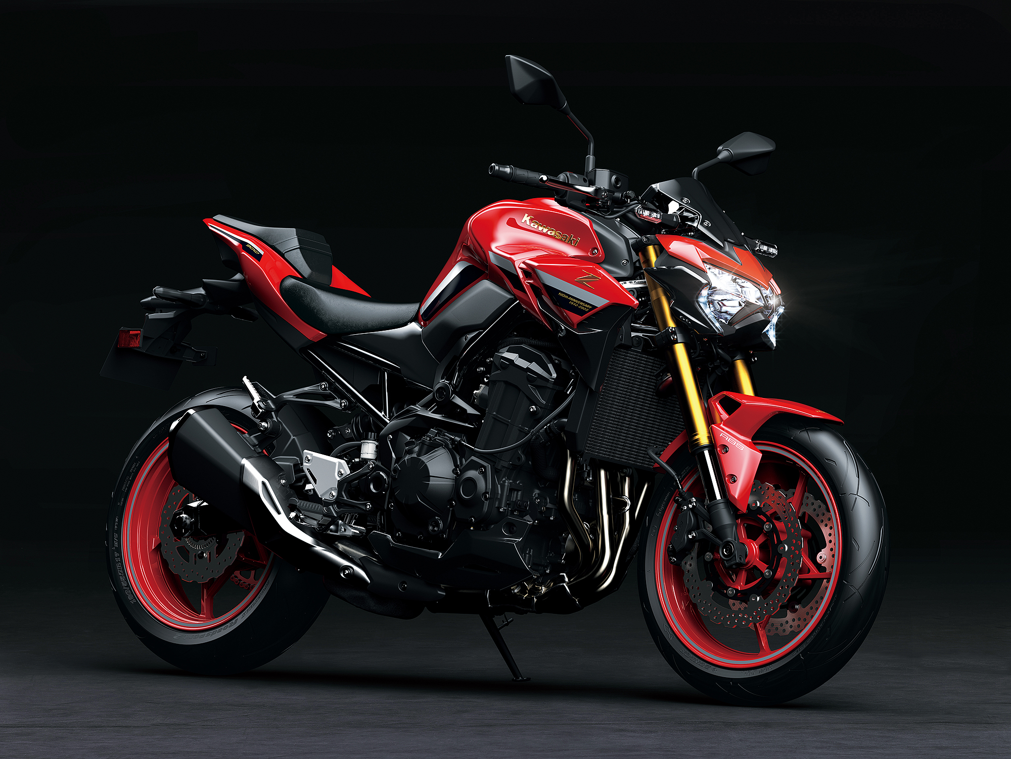 22ZR900F_40SRD1SRF3CG_A