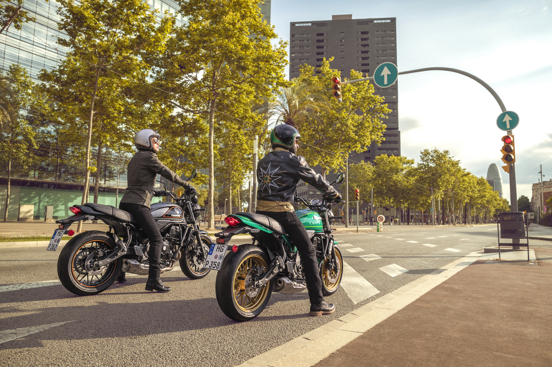 [크기변환]22ER650M_40RGN1ABAA2CG_A