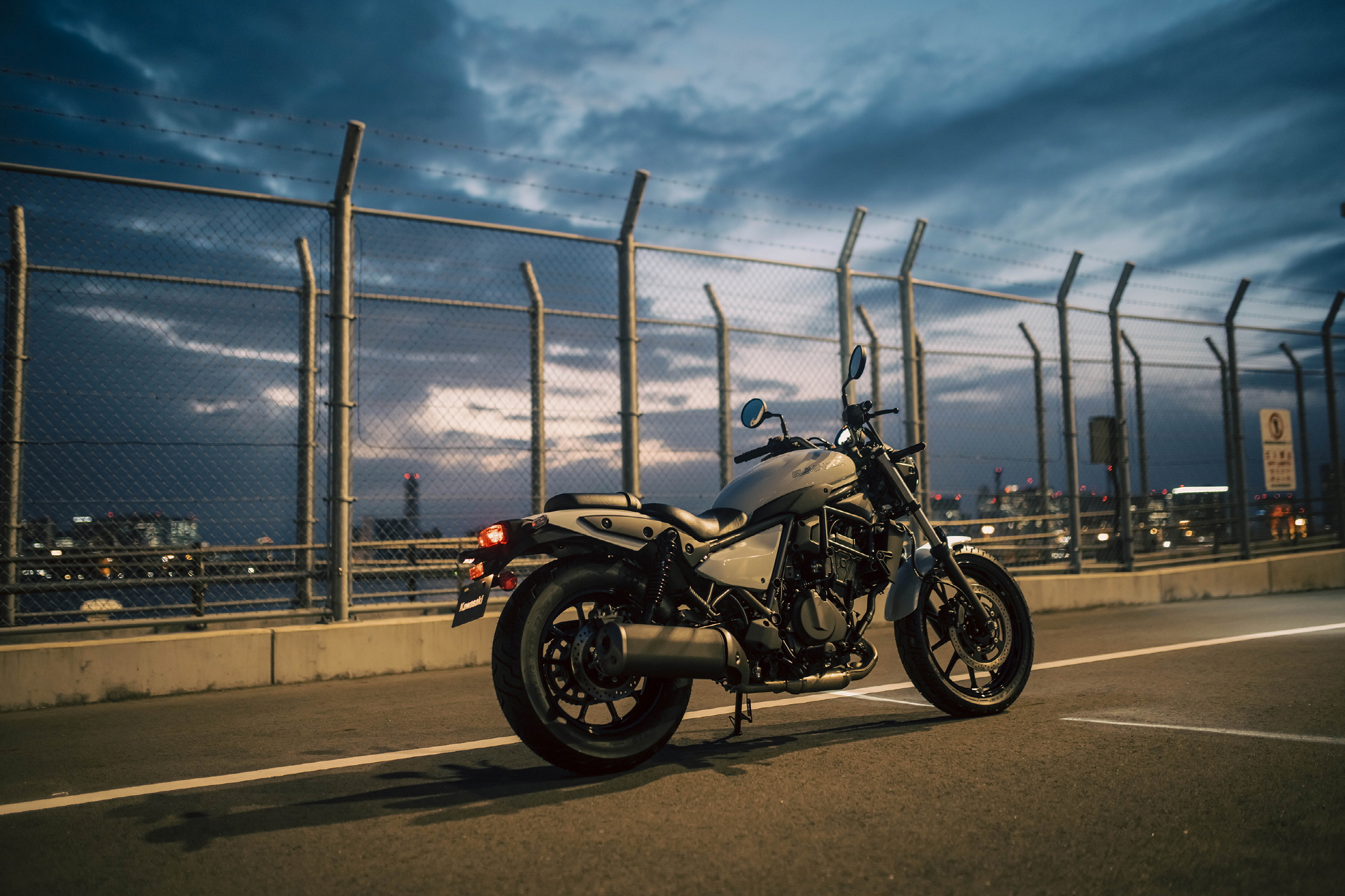 [크기변환]24EL400A_141WT1IRBB00D_C