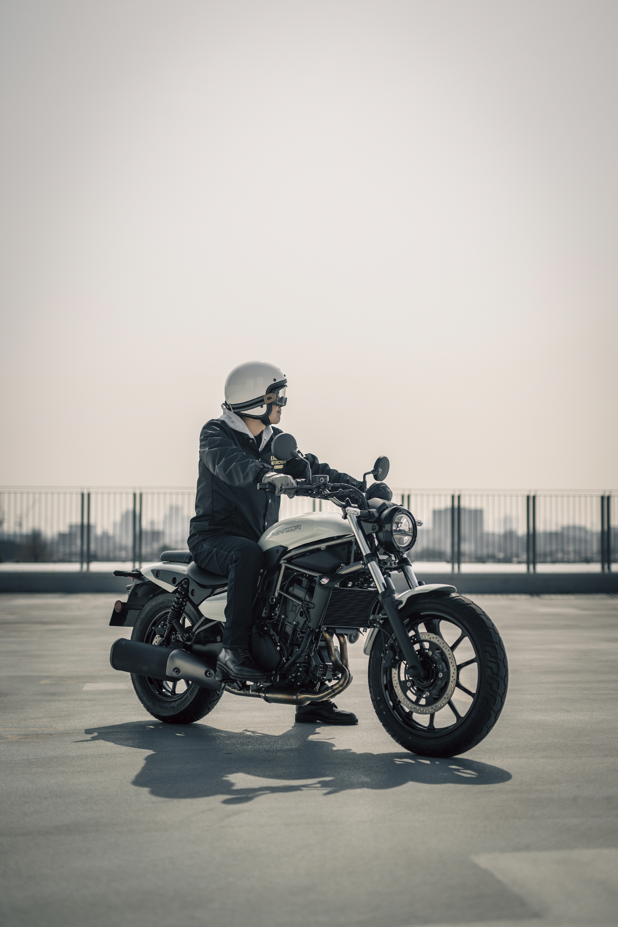 [크기변환]24EL400A_141WT1IRFD00D_C